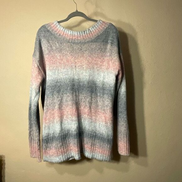 A.N.A. Womens Blue Pink Oversized Ombre V-Neck Knit Pullover Sweater Large - Picture 8 of 10